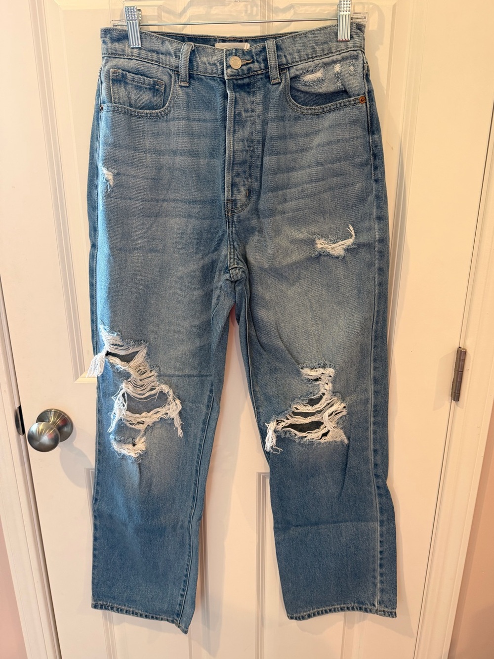 Cello Distressed Blue Jeans Size 7